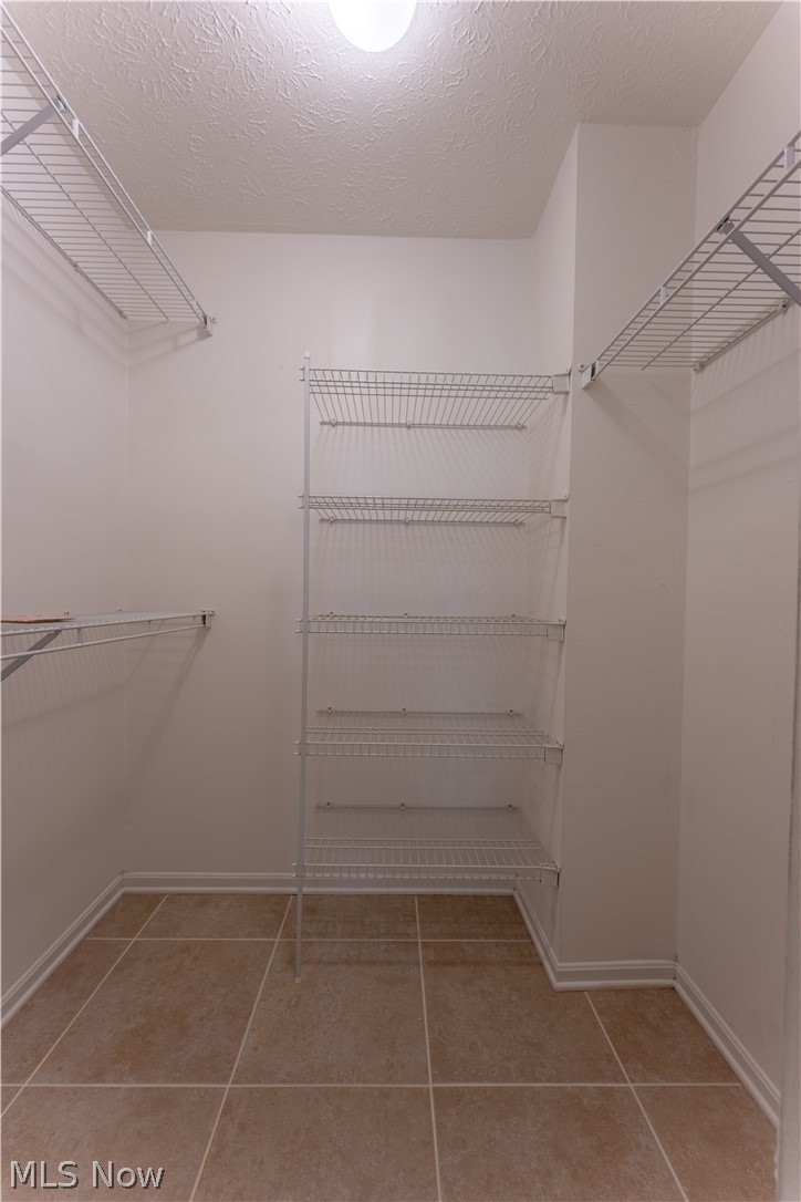 3790 Woodbury Oval Stow OH 44224