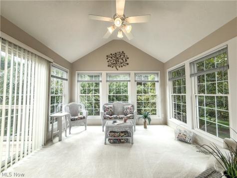 3790 Woodbury Oval Stow OH 44224