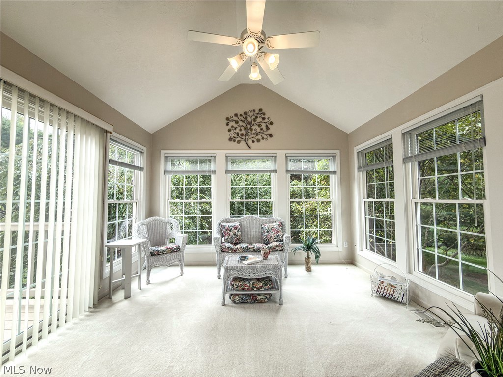 3790 Woodbury Oval Stow OH 44224