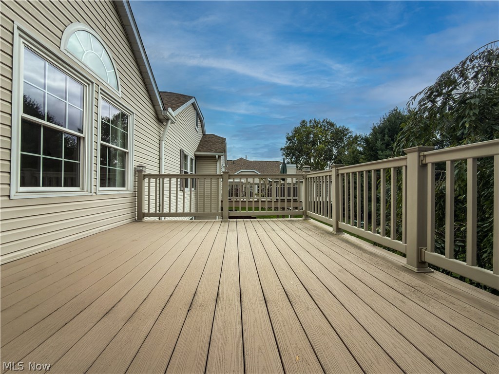 3790 Woodbury Oval Stow OH 44224