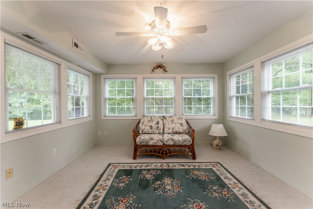 3790 Woodbury Oval Stow OH 44224