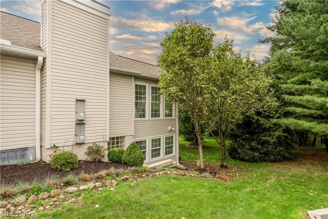 3790 Woodbury Oval Stow OH 44224