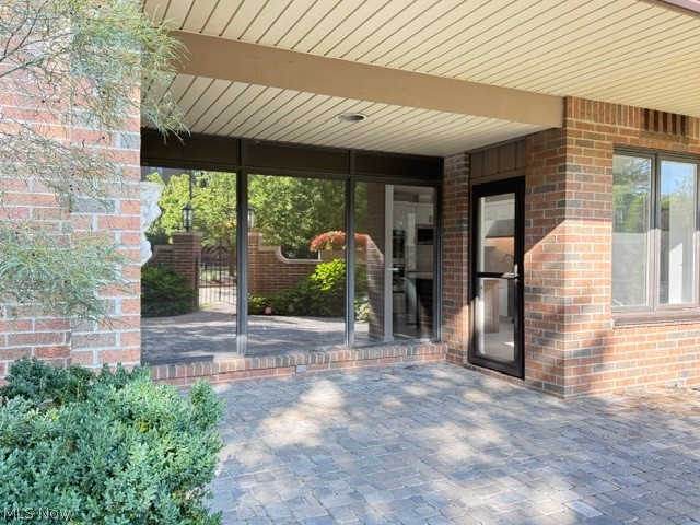 5150 Three Village Drive Lyndhurst OH 44124