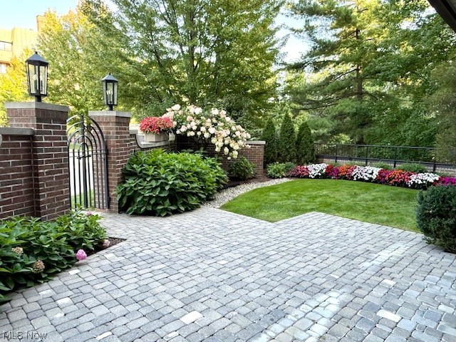 5150 Three Village Drive Lyndhurst OH 44124