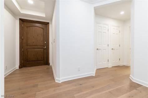 5150 Three Village Drive Lyndhurst OH 44124
