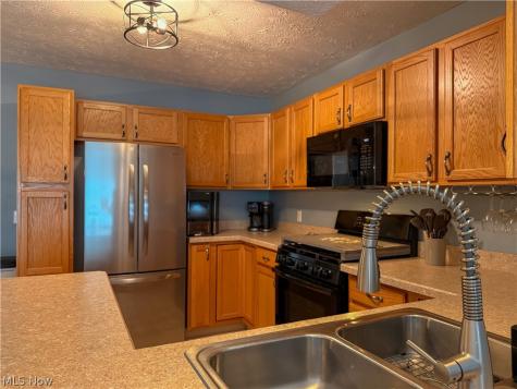 70 High Point Drive Medina OH 44256