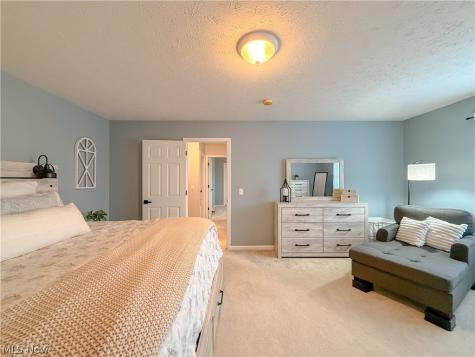 70 High Point Drive Medina OH 44256