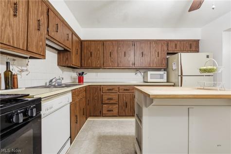4187 Columbia Road North Olmsted OH 44070