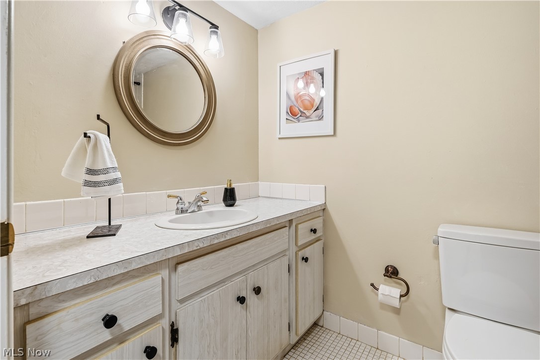 4187 Columbia Road North Olmsted OH 44070