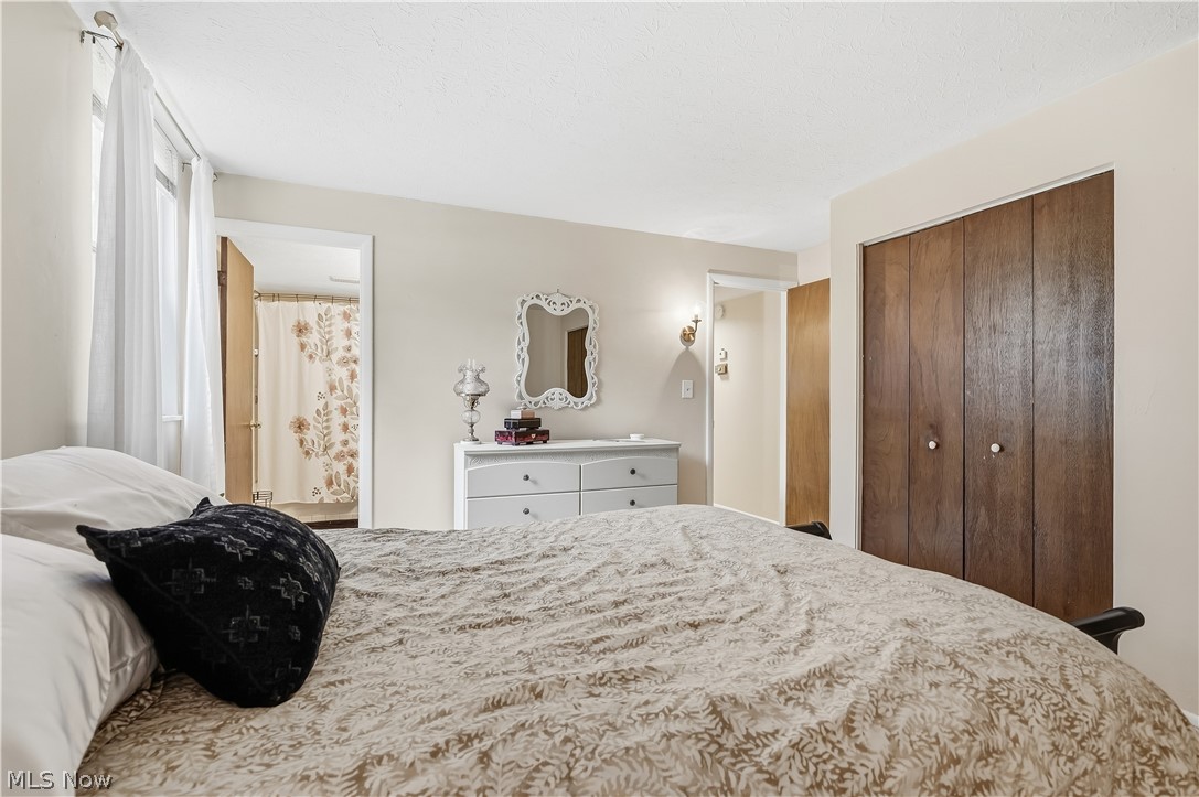 4187 Columbia Road North Olmsted OH 44070