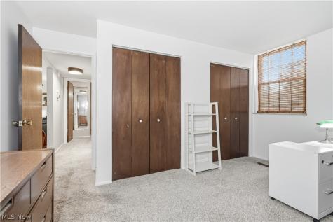 4187 Columbia Road North Olmsted OH 44070