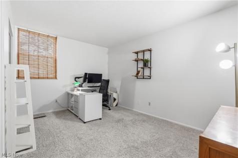 4187 Columbia Road North Olmsted OH 44070