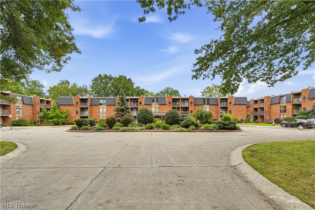 4187 Columbia Road North Olmsted OH 44070