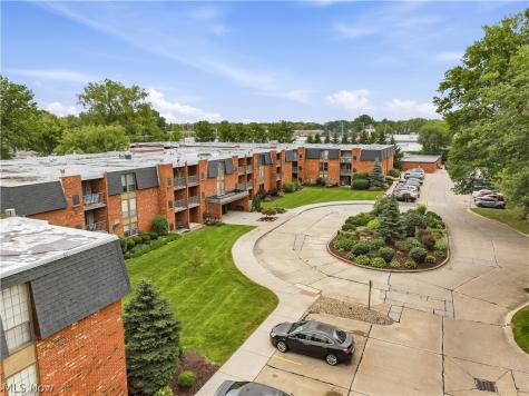 4187 Columbia Road North Olmsted OH 44070