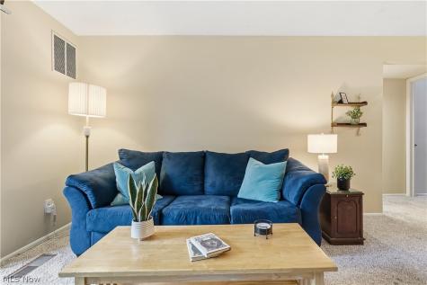 4187 Columbia Road North Olmsted OH 44070
