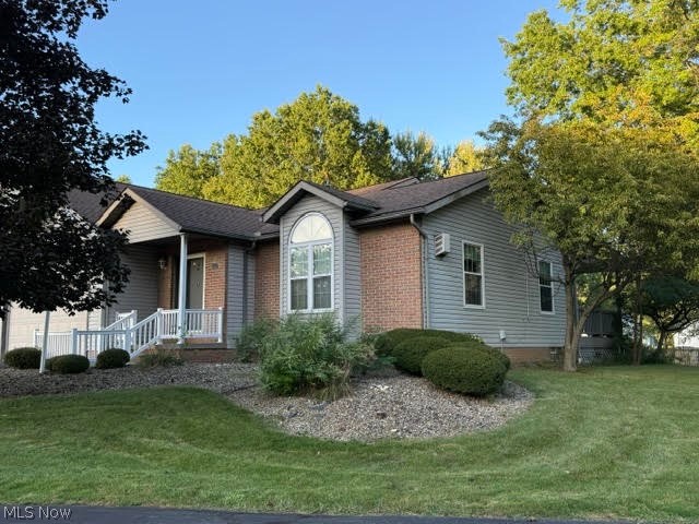 1315 Surrey Point Drive SE Warren OH 44484
