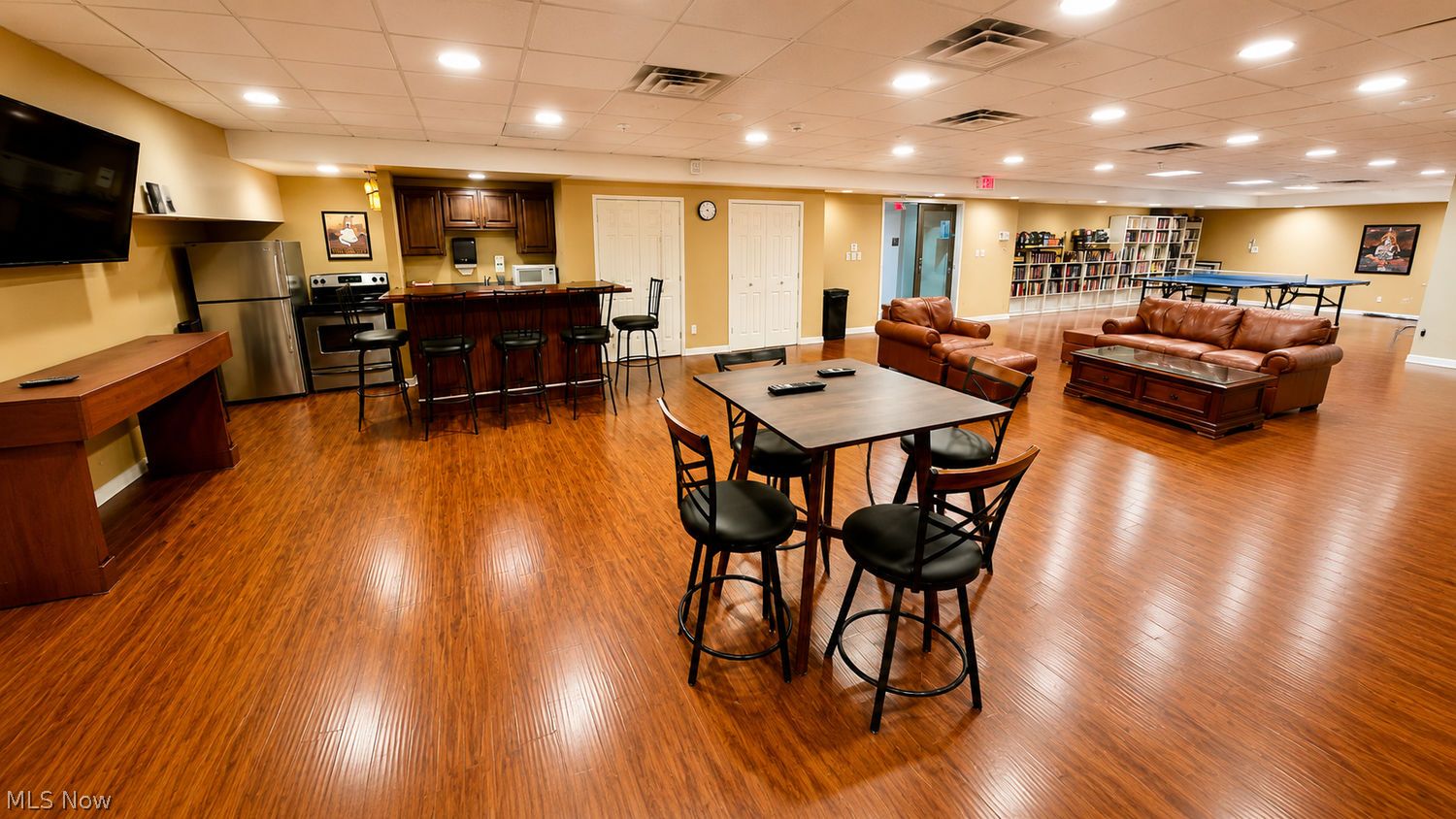 12500 Edgewater Drive Lakewood OH 44107
