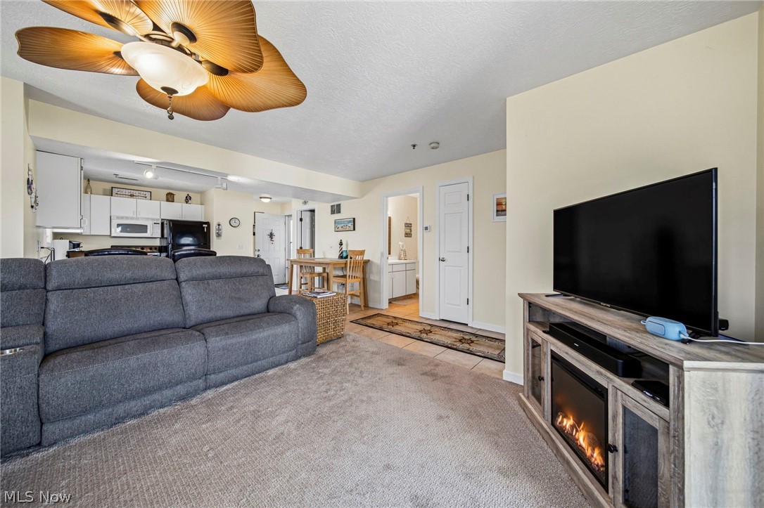 6035 Lake Road Ashtabula OH 44004
