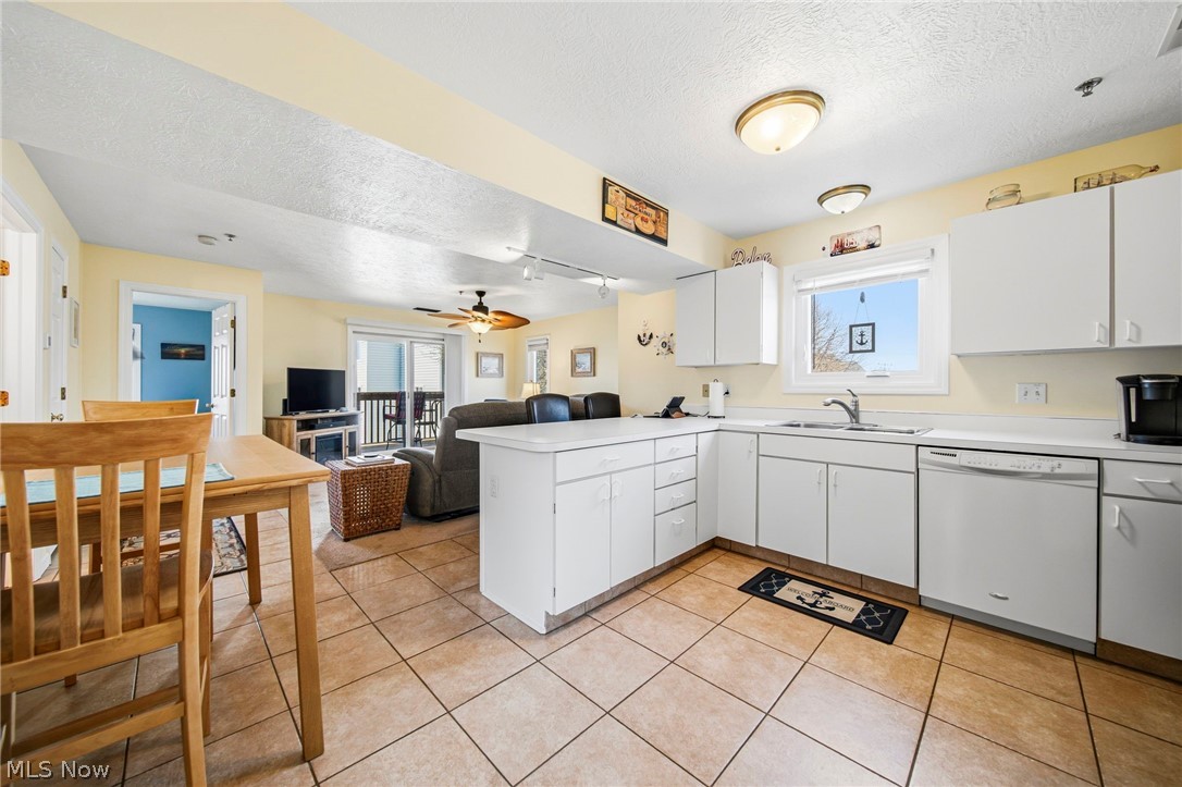 6035 Lake Road Ashtabula OH 44004