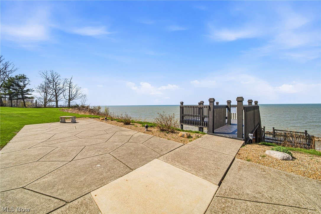 6035 Lake Road Ashtabula OH 44004