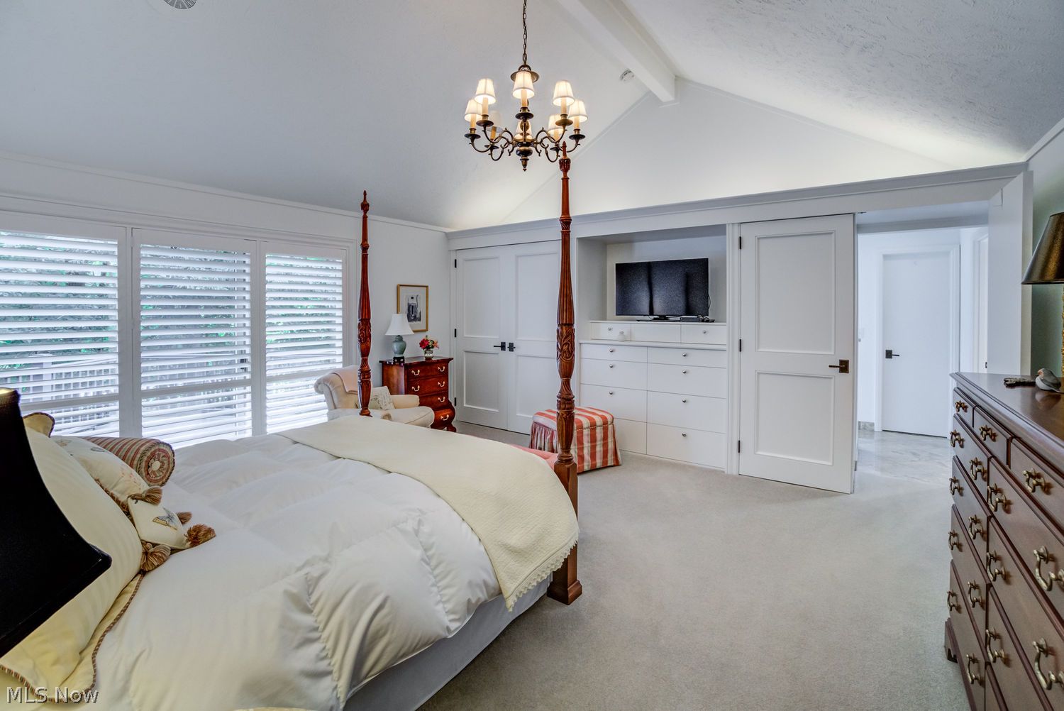 200 Woodsong Way Chagrin Falls OH 44023