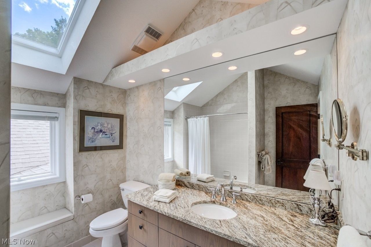 200 Woodsong Way Chagrin Falls OH 44023