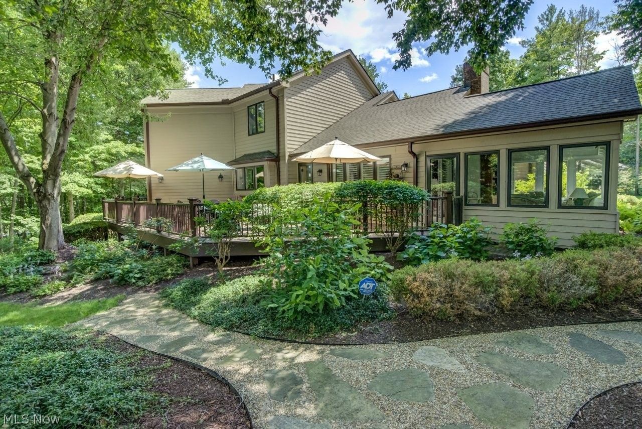 200 Woodsong Way Chagrin Falls OH 44023