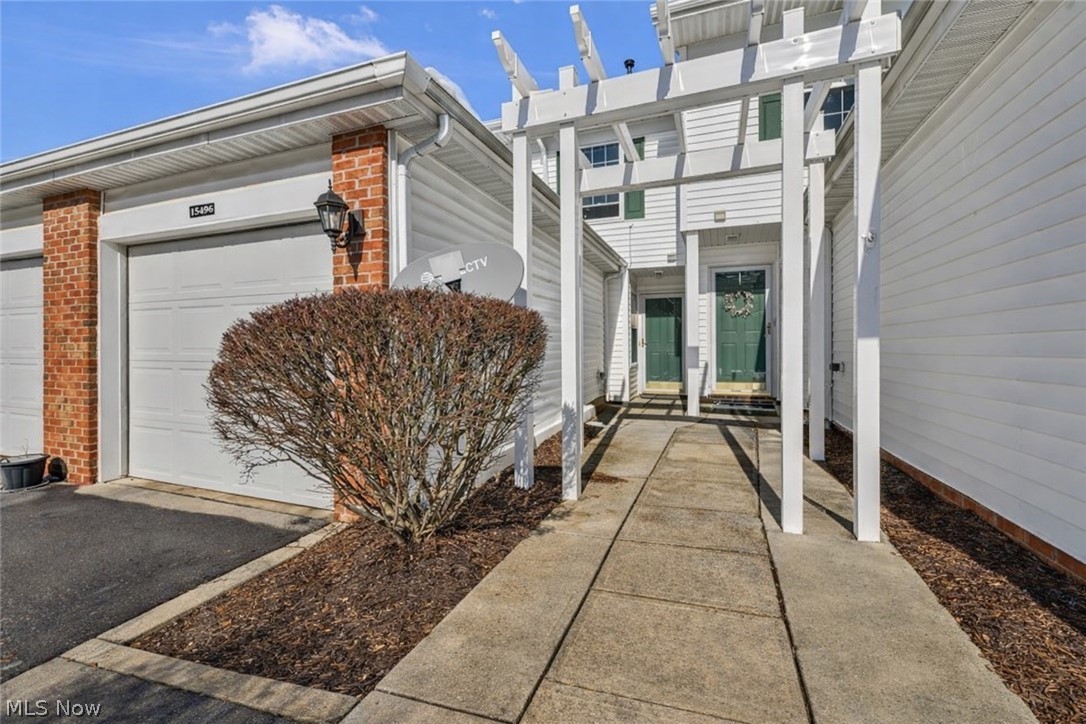 15496 Shaleside Court Middleburg Heights OH 44130