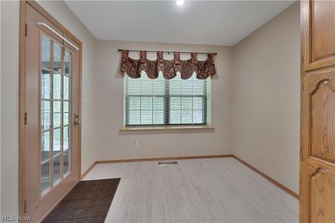 1341 Fox Run Drive Youngstown OH 44512