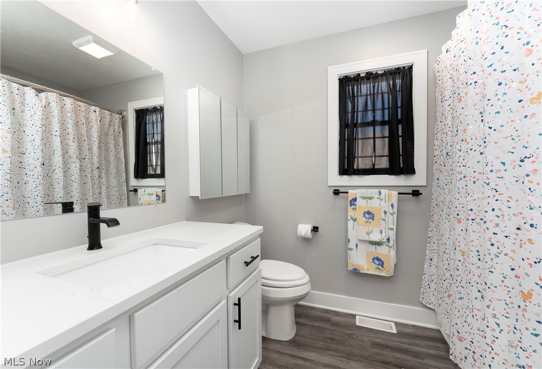 921 Cabot Drive Canal Fulton OH 44614