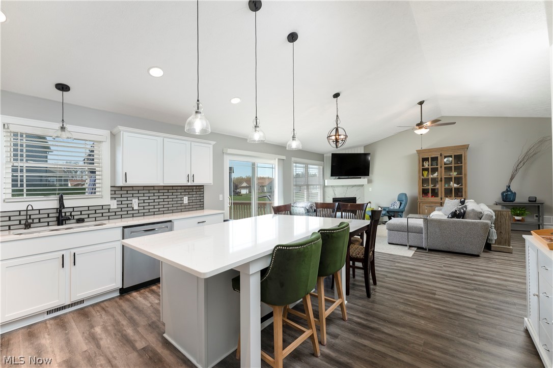 921 Cabot Drive Canal Fulton OH 44614