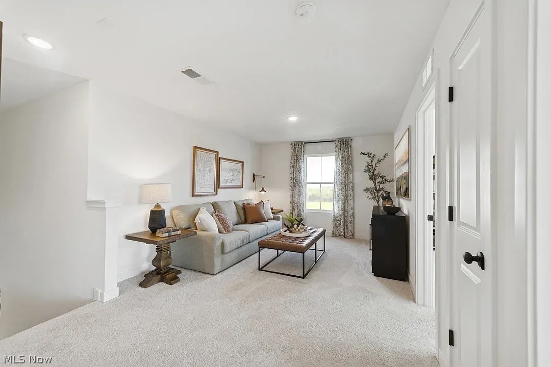 5094 Shepherds Glen Willoughby OH 44094