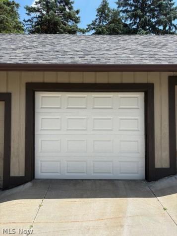 1611 Treetop Trail Akron OH 44313