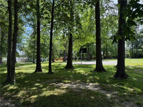 1582 Lee Terrace Drive Wickliffe OH 44092