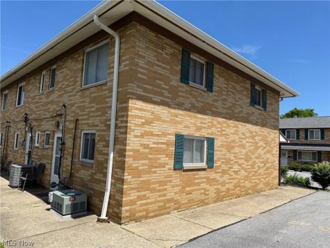 1582 Lee Terrace Drive Wickliffe OH 44092