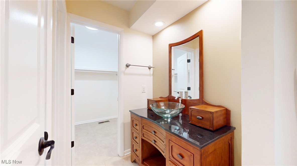504-9 Concord Downs Circle Aurora OH 44202