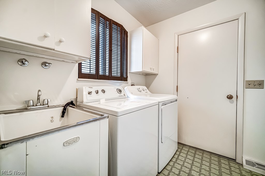 19319 Idlewood Trail Strongsville OH 44149