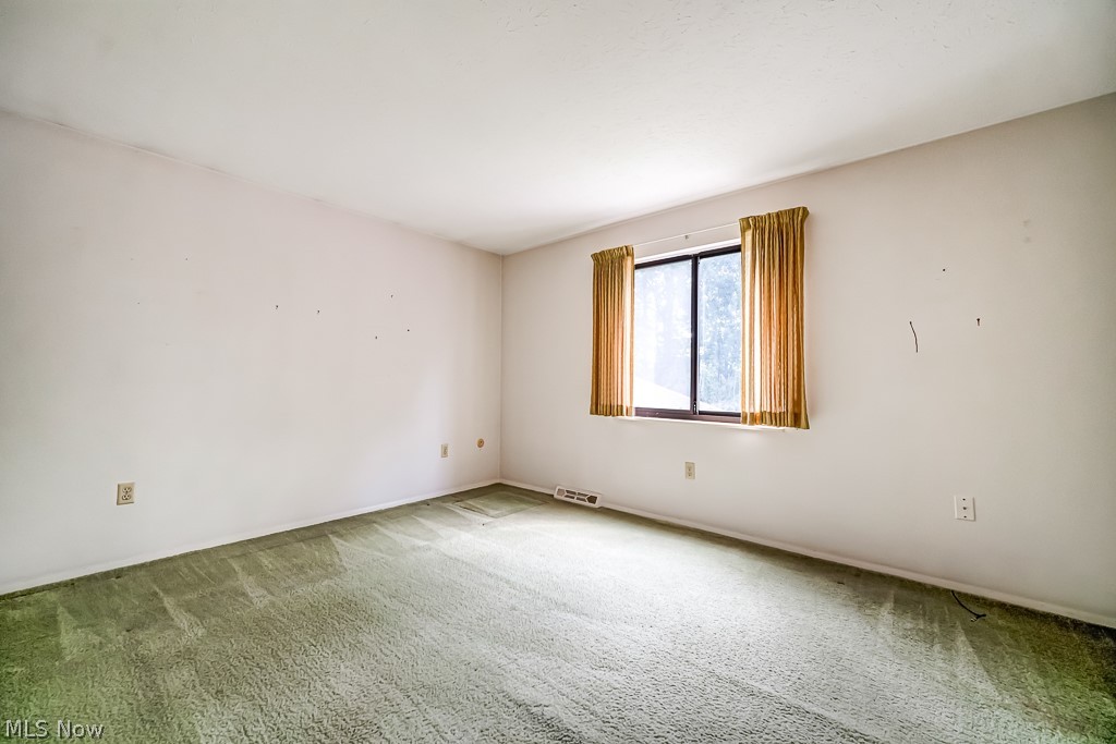 19319 Idlewood Trail Strongsville OH 44149