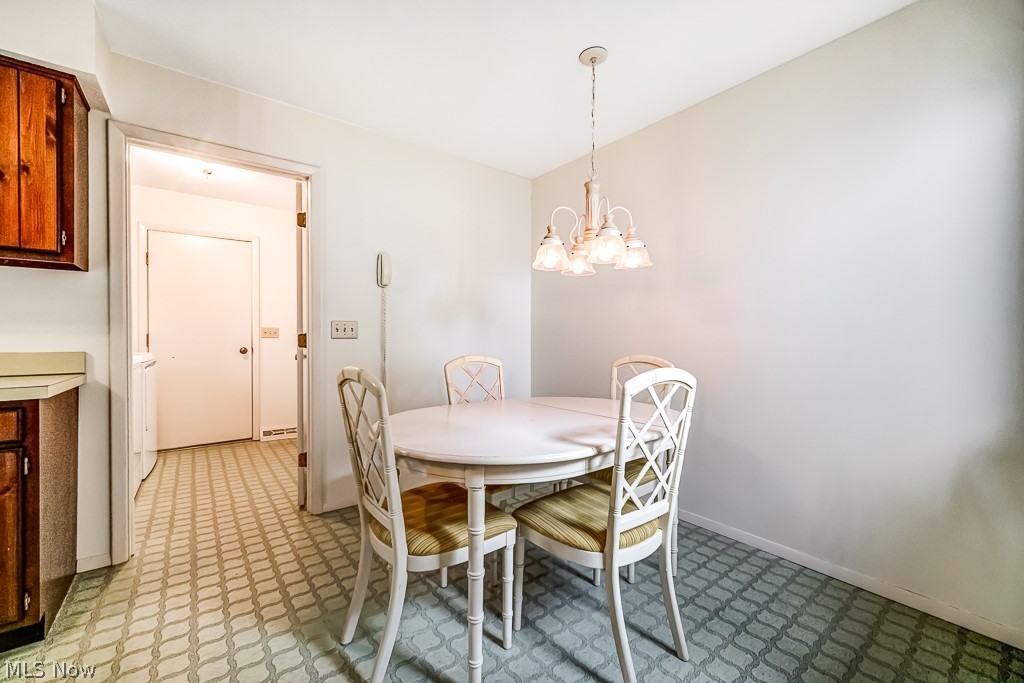 19319 Idlewood Trail Strongsville OH 44149