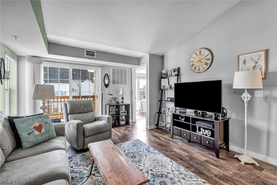 23002 Chandlers Lane Olmsted Falls OH 44138