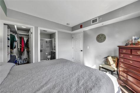 23002 Chandlers Lane Olmsted Falls OH 44138