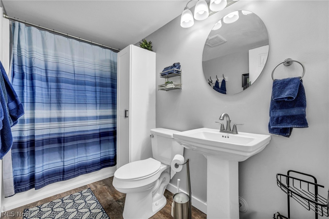 23002 Chandlers Lane Olmsted Falls OH 44138