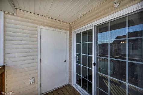 23002 Chandlers Lane Olmsted Falls OH 44138