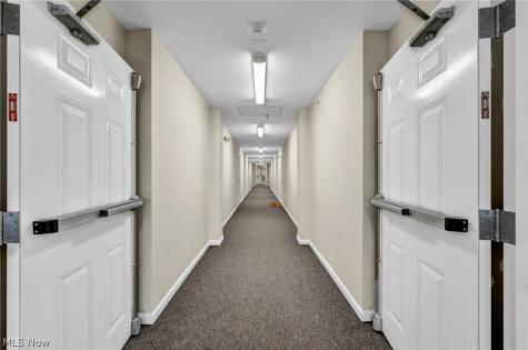 23002 Chandlers Lane Olmsted Falls OH 44138