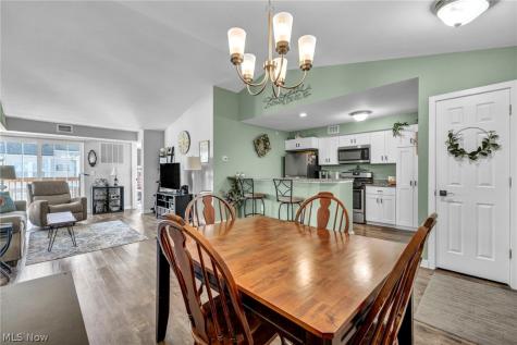 23002 Chandlers Lane Olmsted Falls OH 44138
