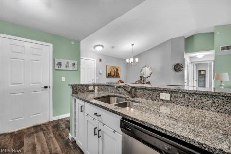 23002 Chandlers Lane Olmsted Falls OH 44138