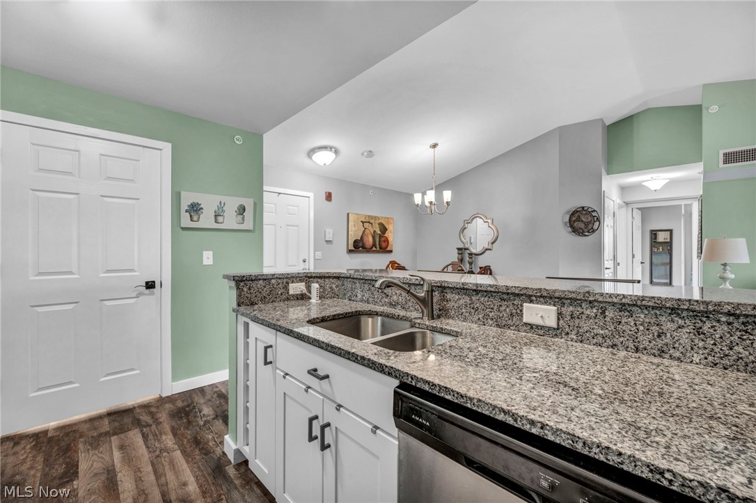 23002 Chandlers Lane Olmsted Falls OH 44138