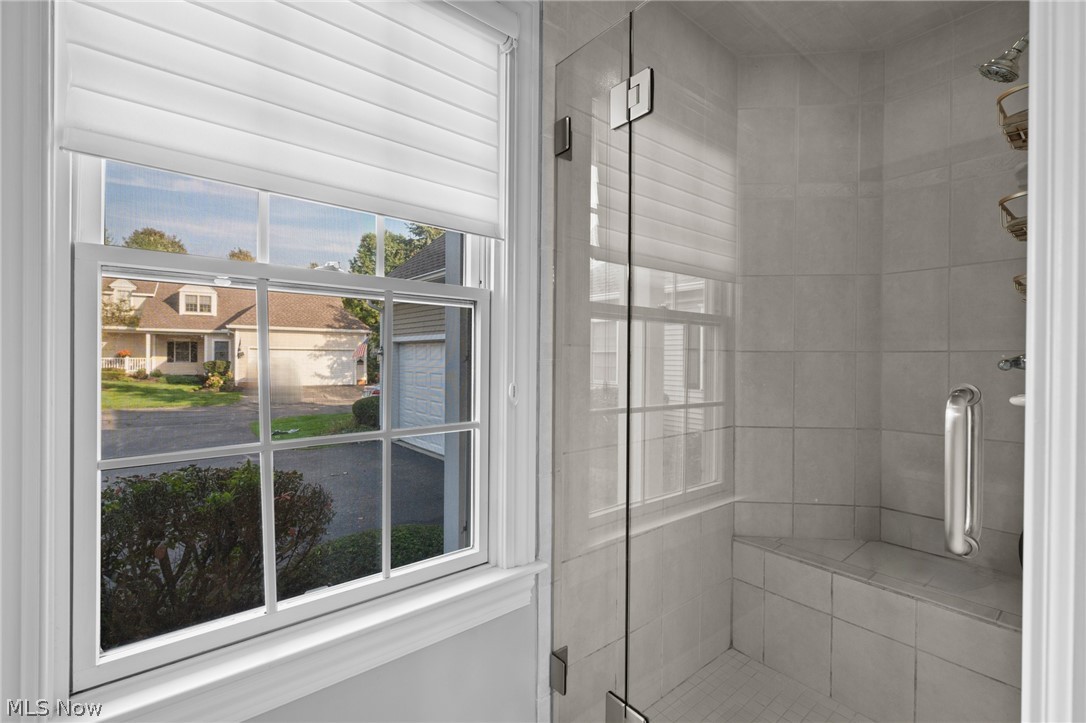 16930 Knolls Way Chagrin Falls OH 44023