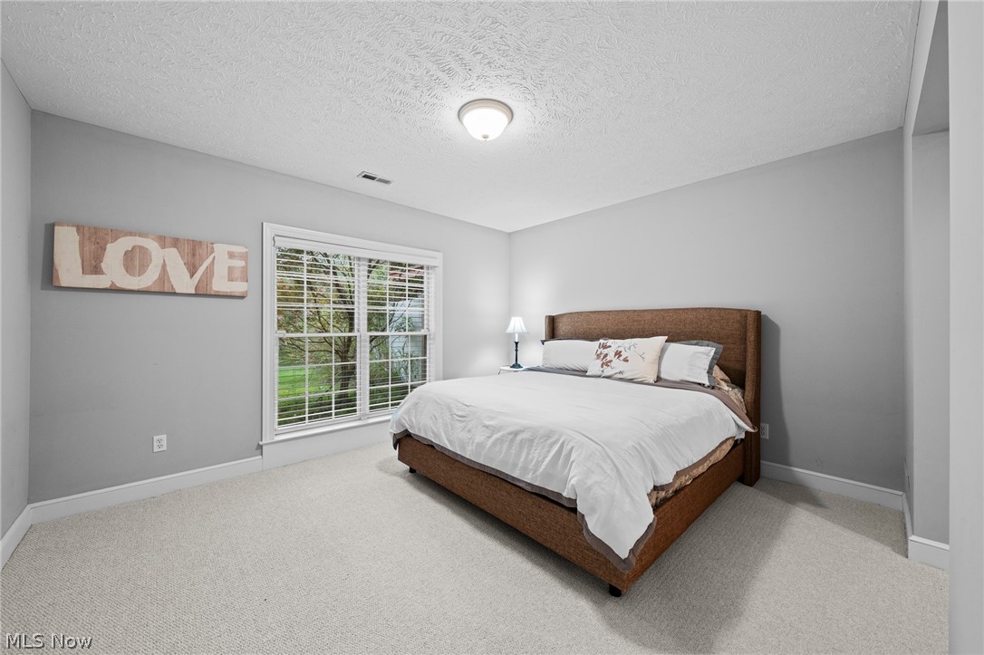 16930 Knolls Way Chagrin Falls OH 44023
