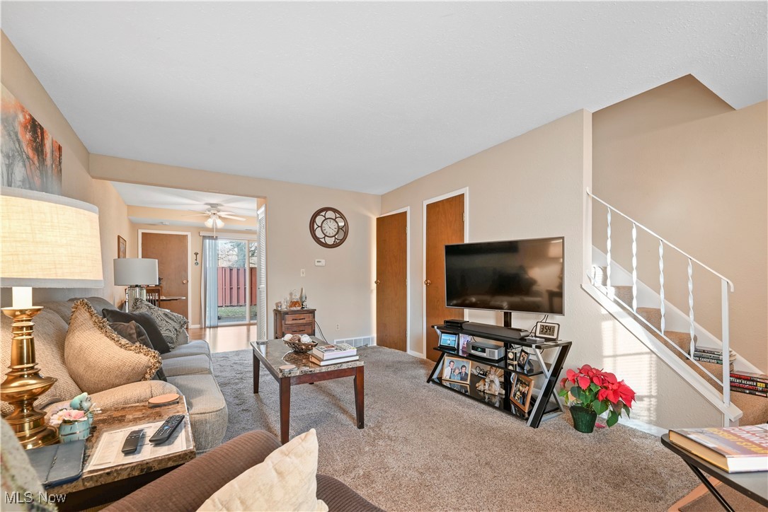 700 Lakeview Drive Cortland OH 44410